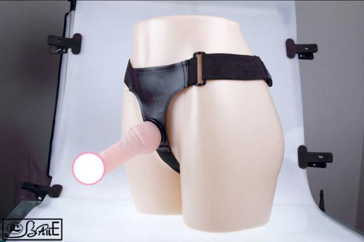 dương vật giả cho đồng tính nữ