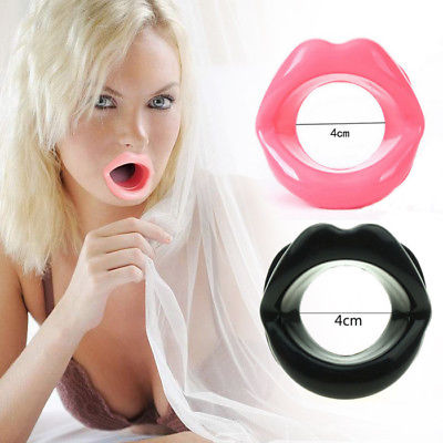 hàm khóa răng bịt miệng dominatrix